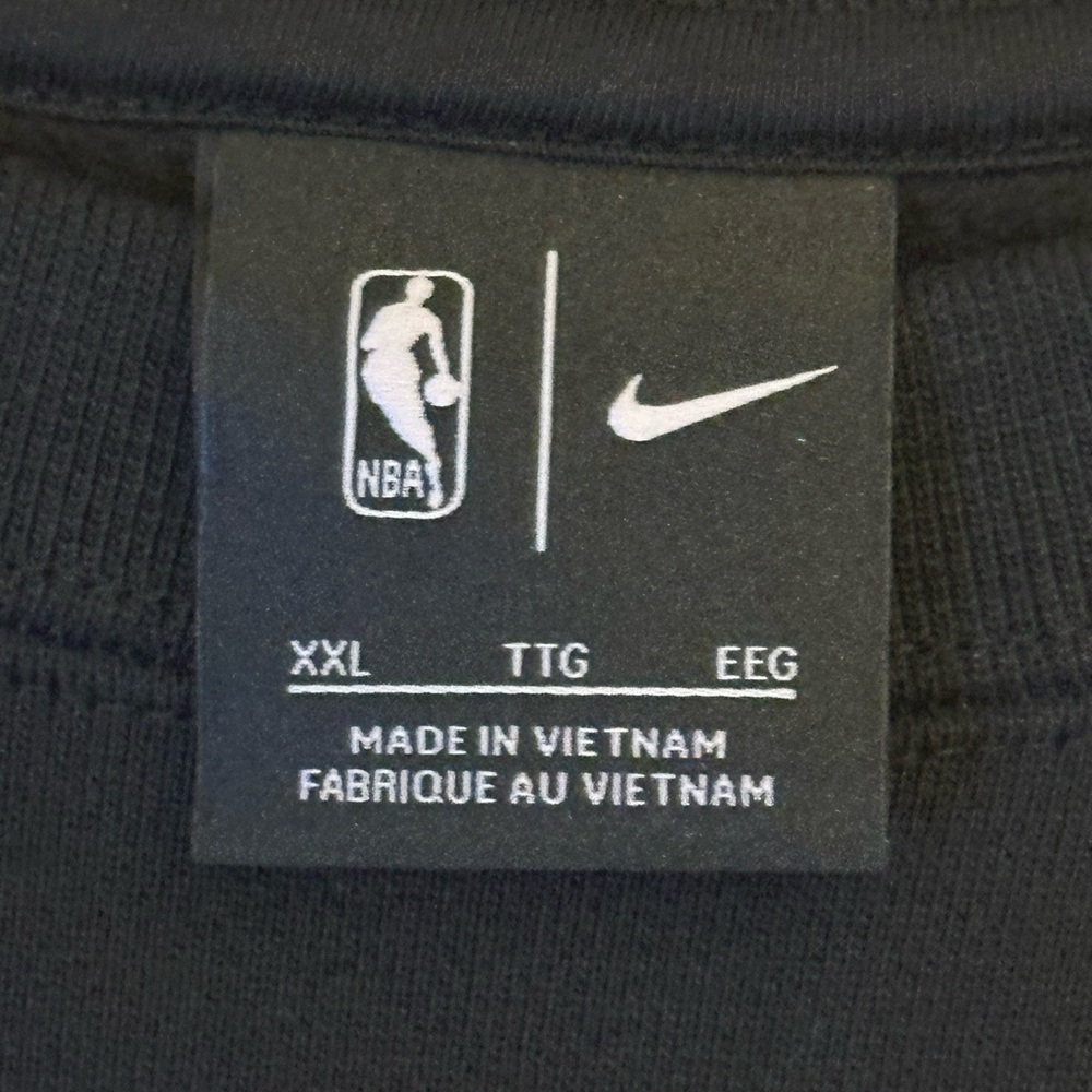 Kith x Nike x NBA x Knicks crewneck RARE - Picture 2 of 2